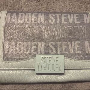 Steve Madden Textured Gray and Cream Clutch